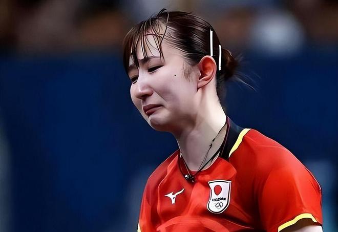伊埃拉凭什么一夜成为“WTA顶流”、扛把子？郑钦文差在哪里？